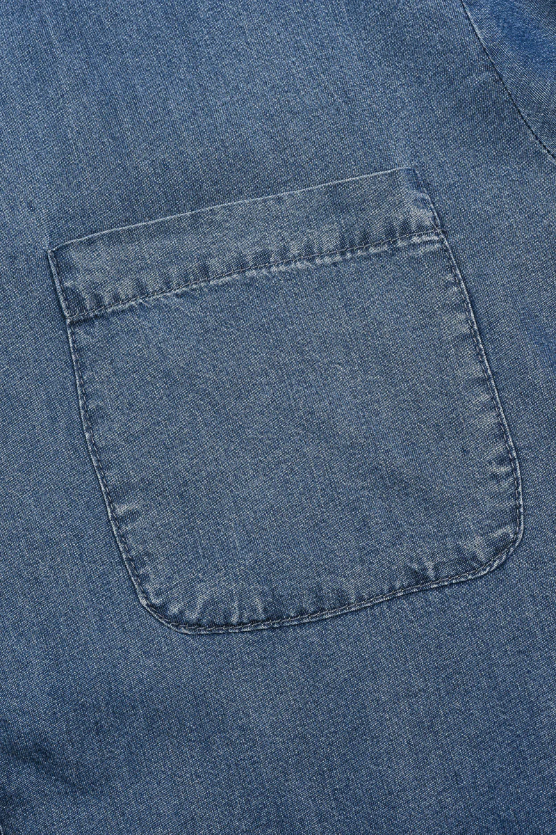 חולצה מכופתרת טנסל גינס DARK DENIM - Image 8