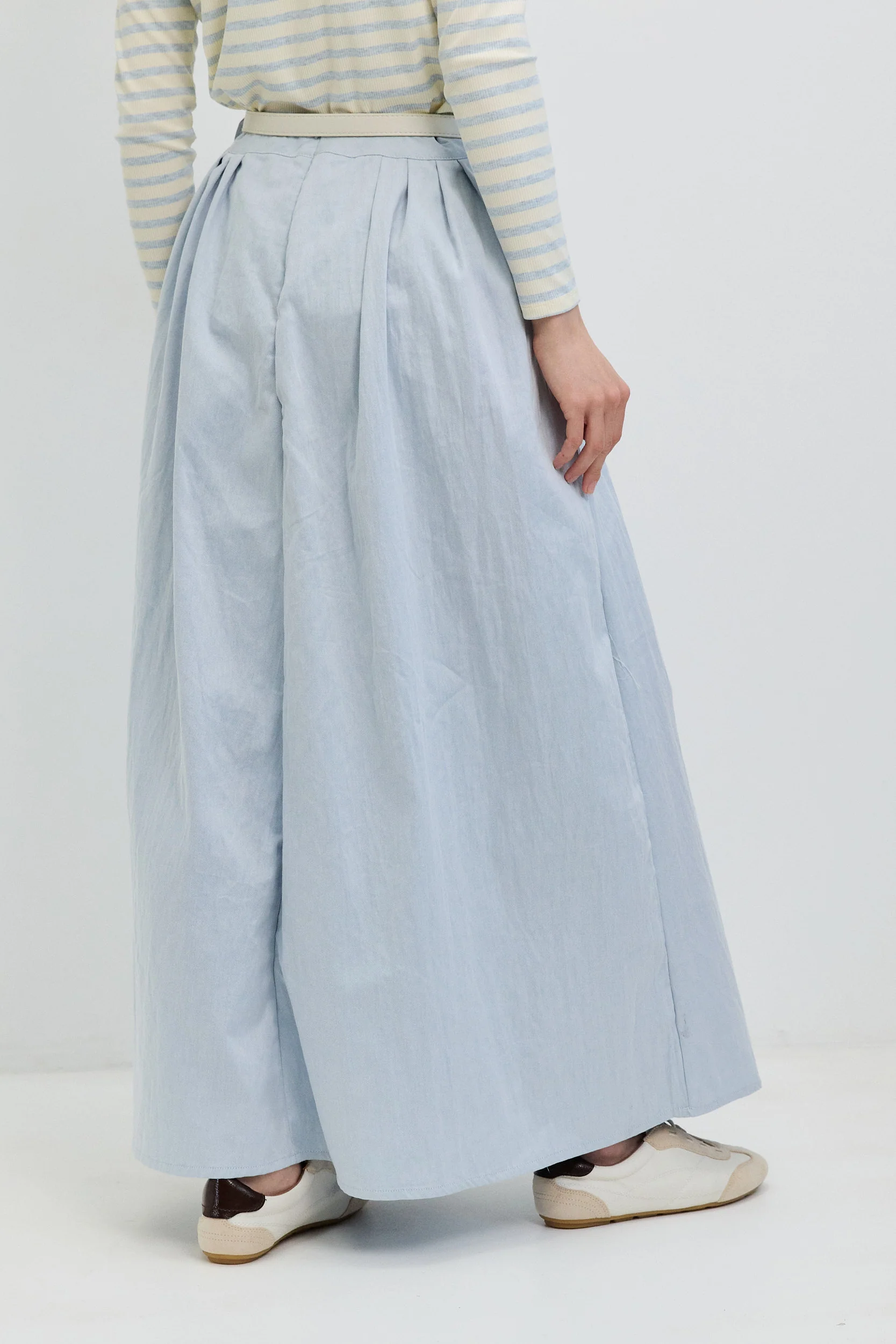 חצאית קפלים מתרחבת LIGHT DENIM - Image 5
