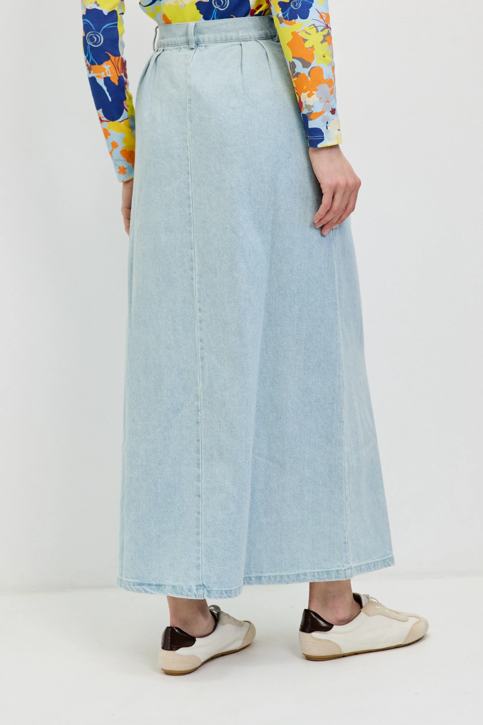 חצאית גינס ברמודה LIGHT BLUE - Image 4
