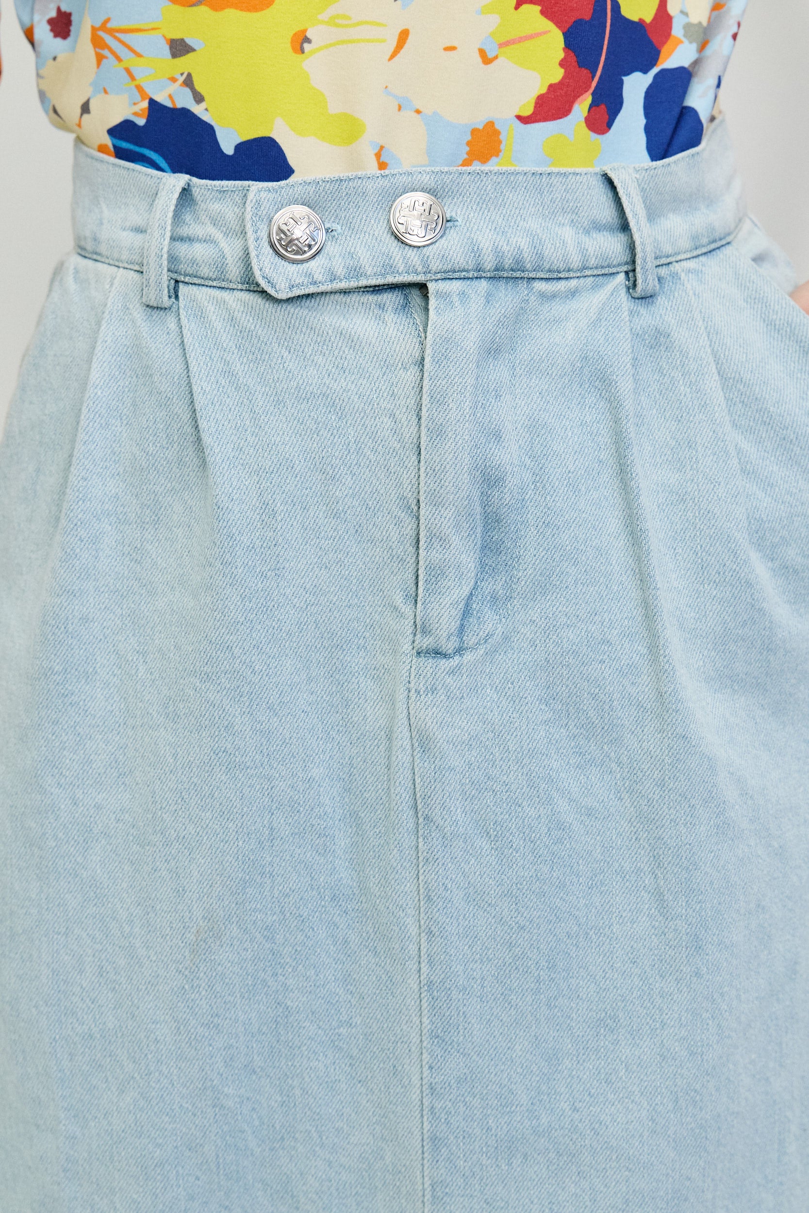 חצאית גינס ברמודה LIGHT BLUE - Image 5