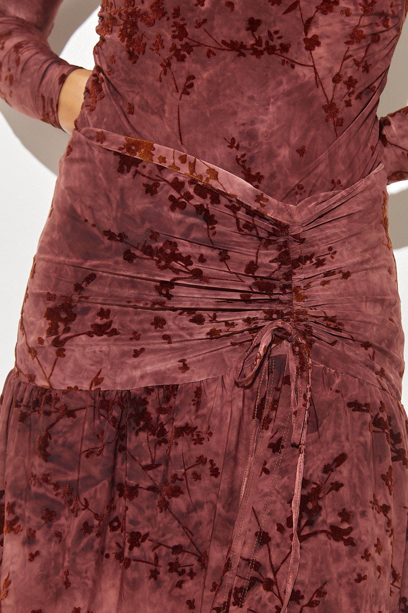 חצאית הדפס קטיפה BURGUNDY - Image 11
