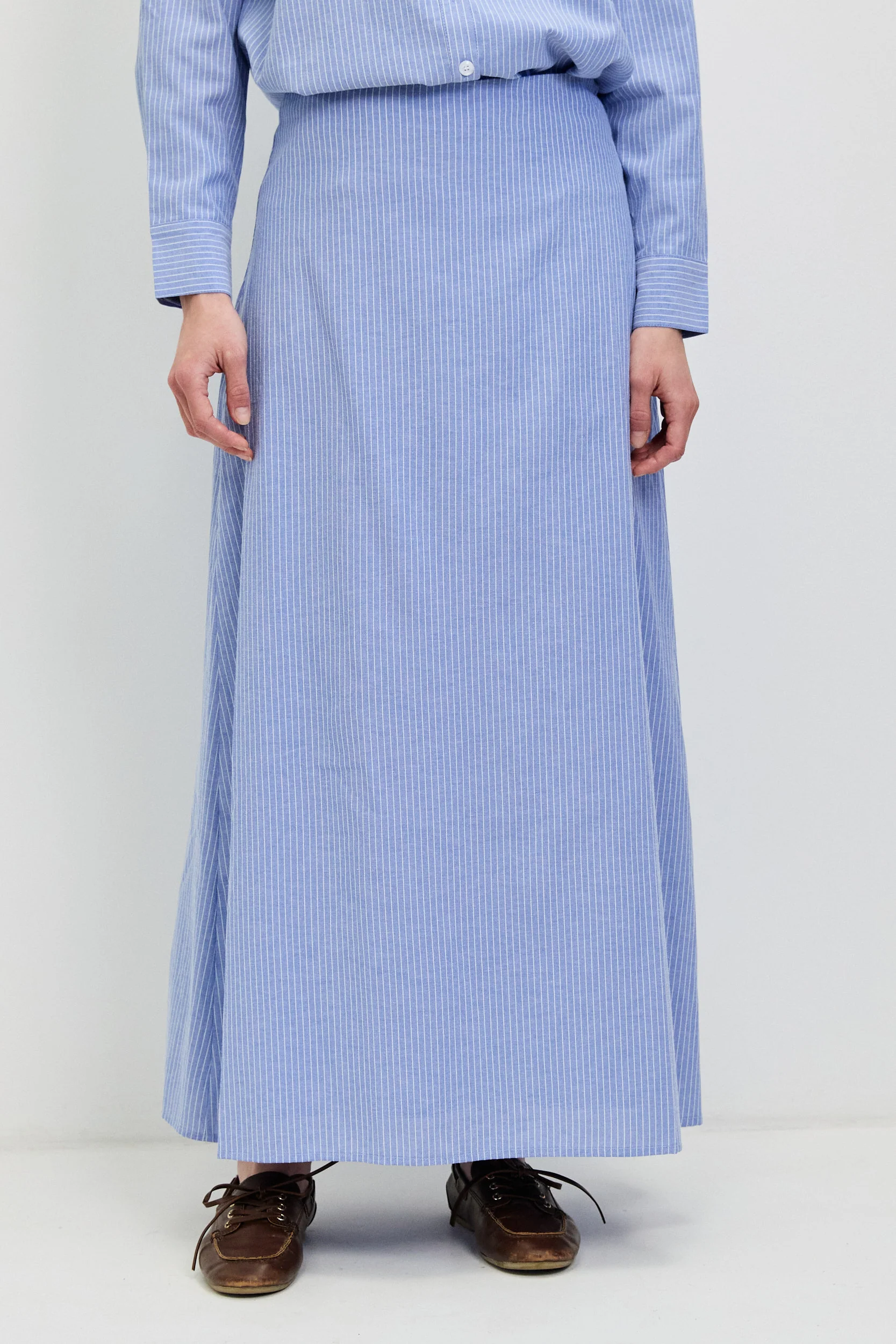 חצאית גזרת A פסים BLUE - Image 4